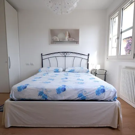 Garda Blue - Corte Fasanella - By Host4u Toscolano Maderno
