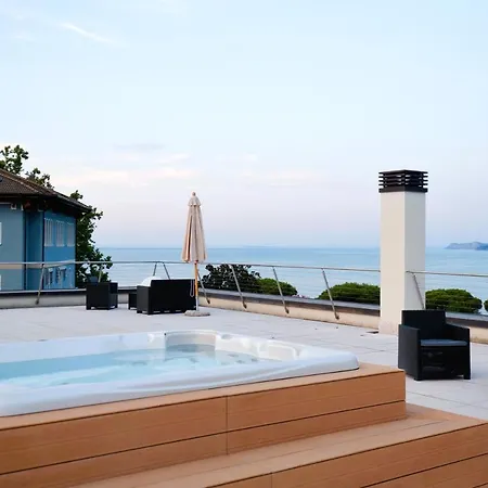 Garda Blue - Corte Fasanella - By Host4u Apartment Toscolano Maderno