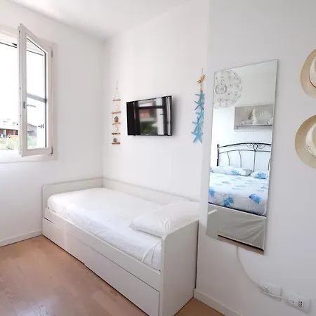 Garda Blue - Corte Fasanella - By Host4u Apartment *