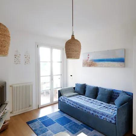 Apartment Garda Blue - Corte Fasanella - By Host4u *